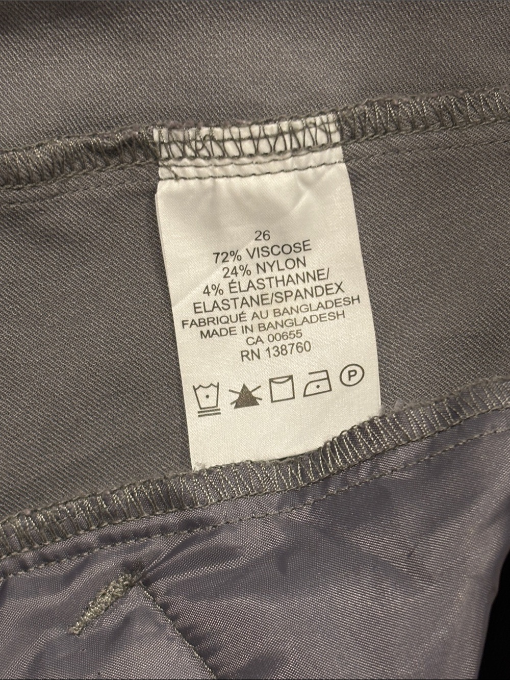 Penningtons In Every Story plus size capris. - Picture 7 of 7